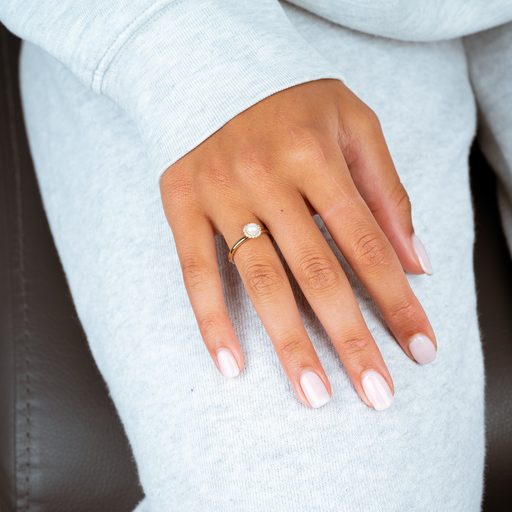 Freshwater Pearl & Diamond Ring