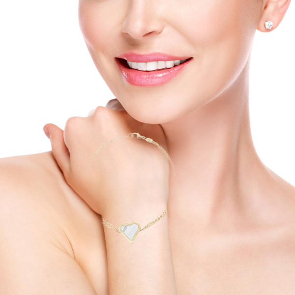 "Lustrous Gold Heartlet" In Yellow Gold