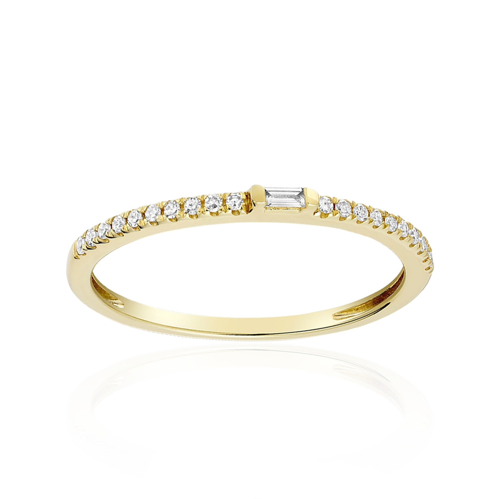 Baguette Diamond Ring In Yellow Gold