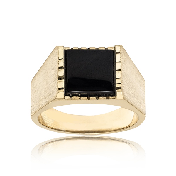 Black Onyx Elegant Men Gold Ring