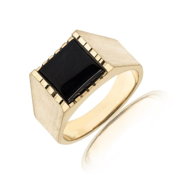 Black Onyx Elegant Men Gold Ring